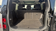 Land Rover Defender 2.0 D240 SE 110 5dr Auto Diesel Estate